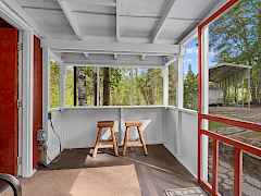 Screened in Porch