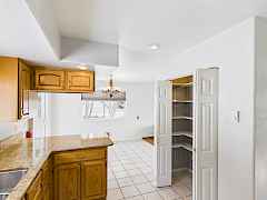 CAM03641G0-PR0031-STILL008