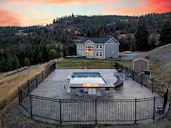 Heated Salt Water Pool
