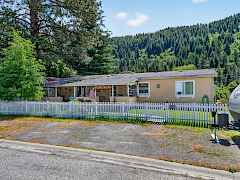 1214-Overlook-Blvd-003