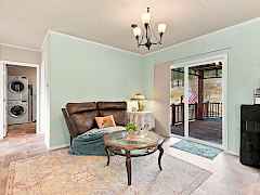 5_Inside-Media-Tarbert-8